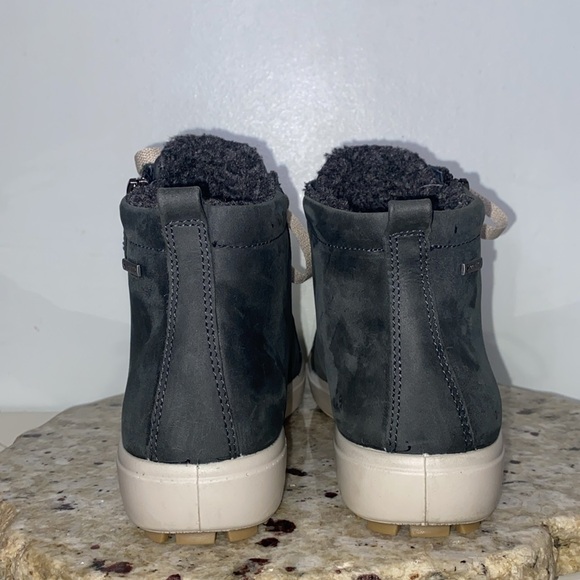 ECCO Women's Soft 7 TRED Gore-TEX Gray Nubuck Leather High Sneaker Women Size 7 - Picture 6 of 13